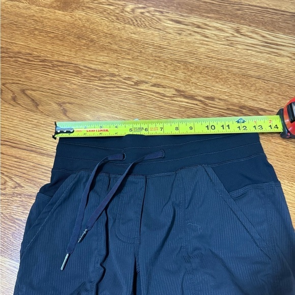 Lululemon Street To Studio Pant II Black Size 4 - Picture 14 of 16